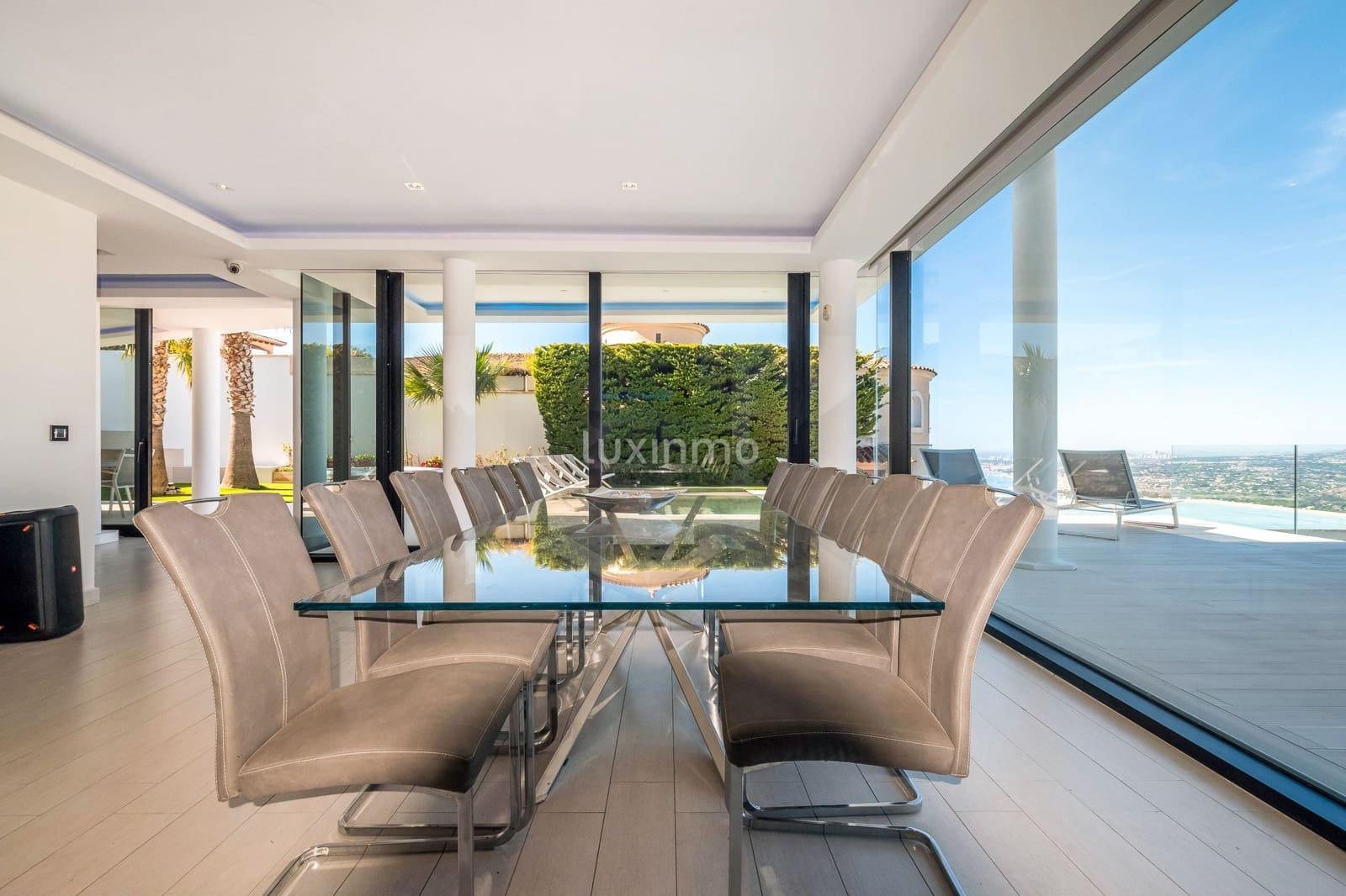 6 Zimmer Villa zu verkaufen in Altea mit Pool Garage - 2.490.000 € (Ref: 10079628)