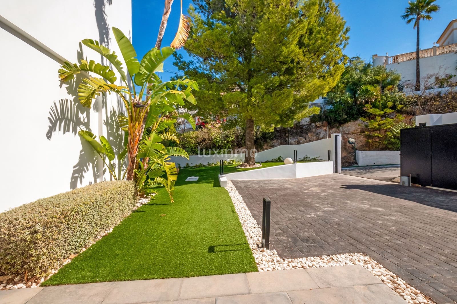 6 Zimmer Villa zu verkaufen in Altea mit Pool Garage - 2.490.000 € (Ref: 10079628)