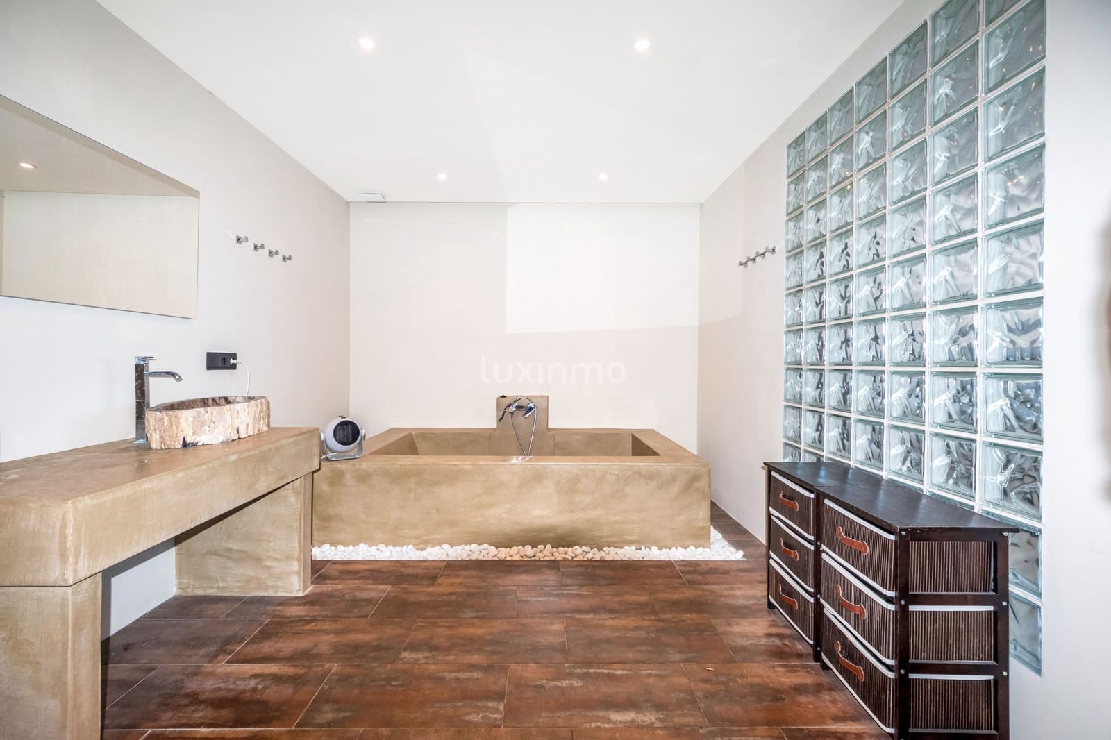 6 Zimmer Villa zu verkaufen in Altea mit Pool Garage - 2.490.000 € (Ref: 10079628)