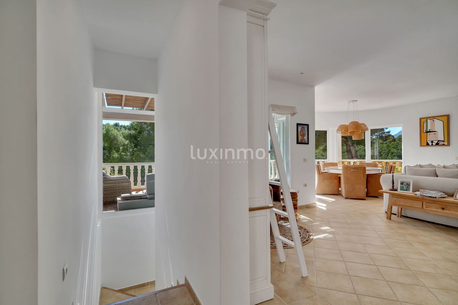 4 soveværelse Villa til salg i Altea med swimmingpool garage - € 990.000 (Ref: 10079630)
