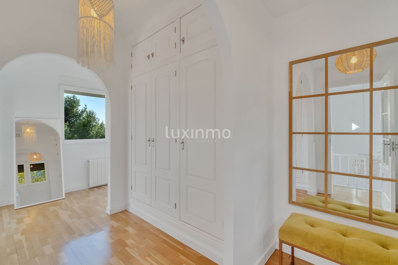 4 soveværelse Villa til salg i Altea med swimmingpool garage - € 990.000 (Ref: 10079630)