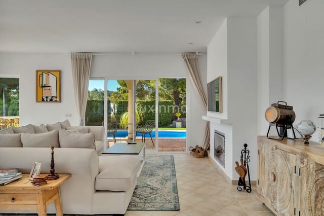 4 soveværelse Villa til salg i Altea med swimmingpool garage - € 990.000 (Ref: 10079630)
