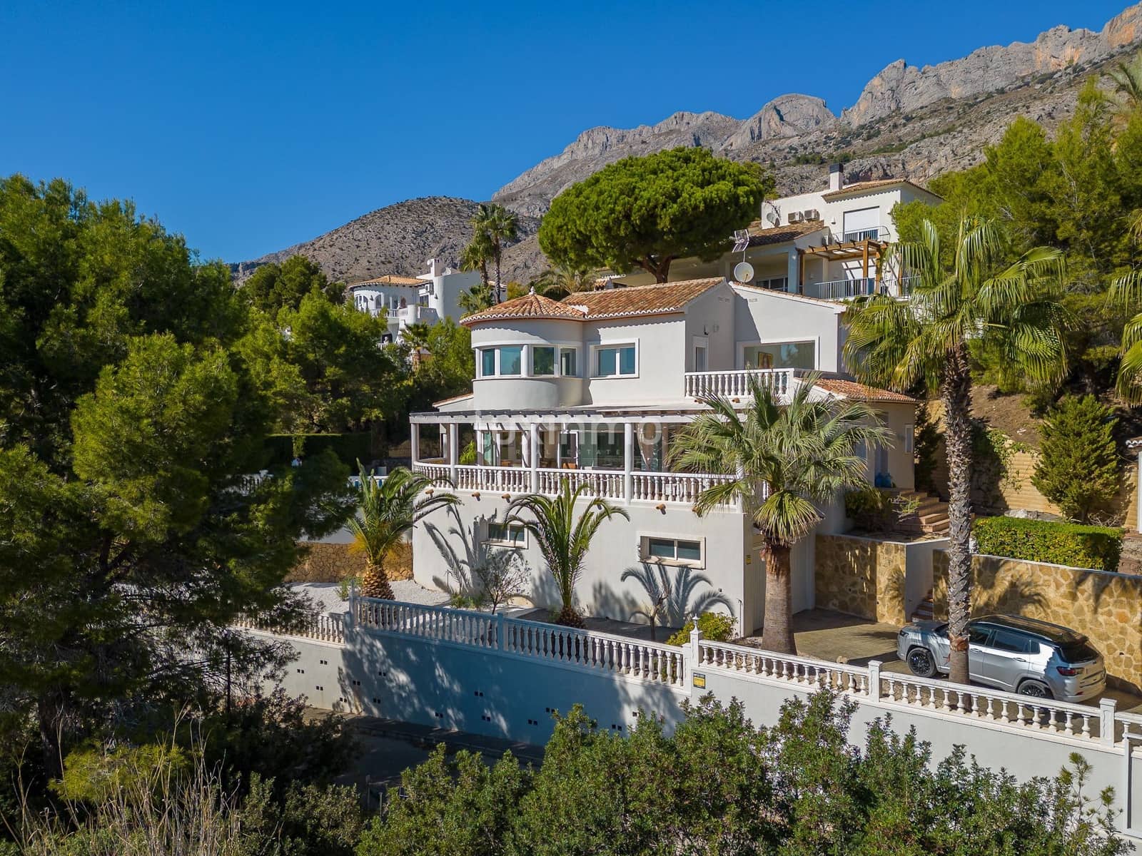 4 soveværelse Villa til salg i Altea med swimmingpool garage - € 990.000 (Ref: 10079630)