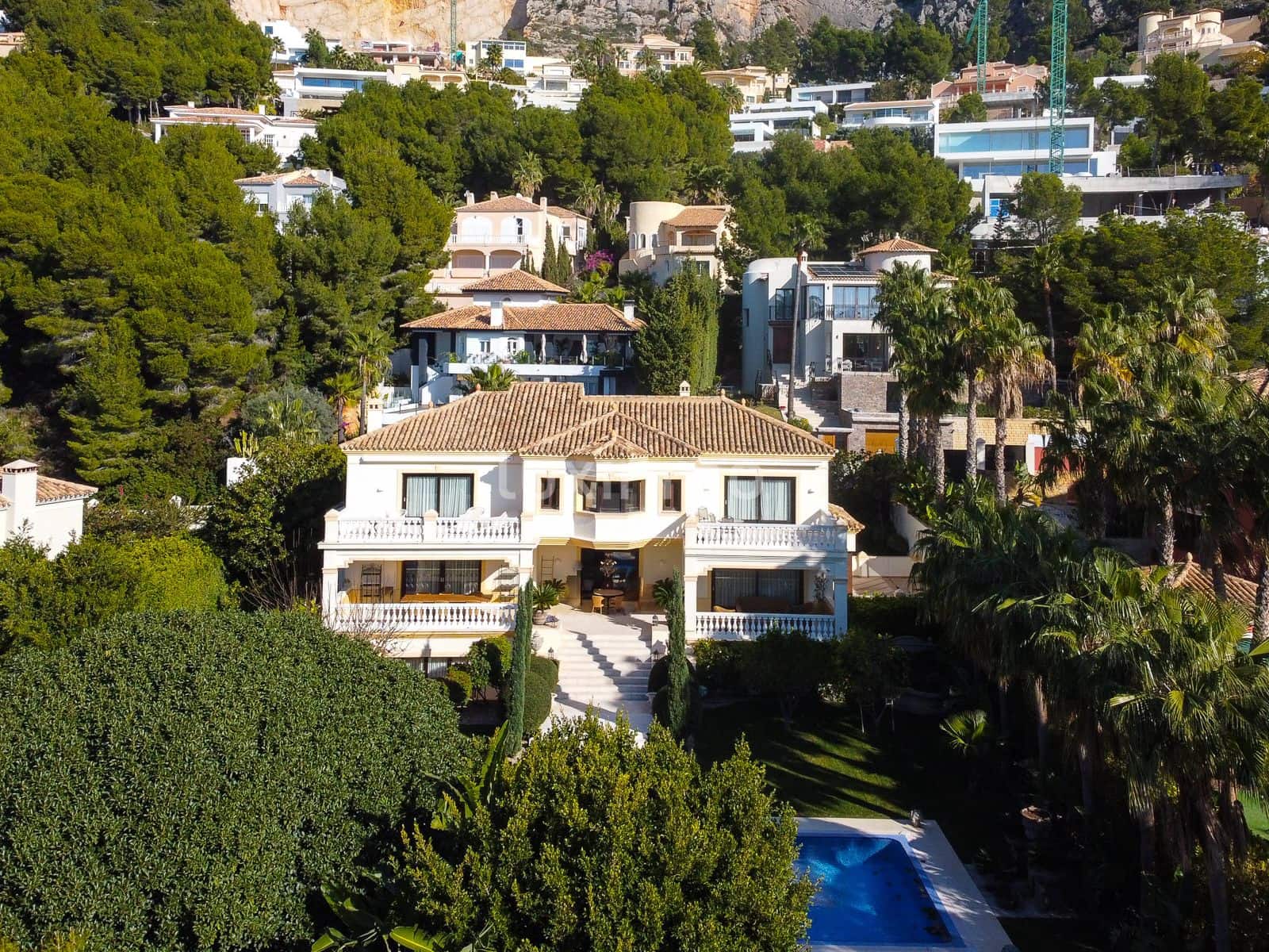 Chalet de 5 habitaciones en Altea en venta con piscina garaje - 2.450.000 € (Ref: 10079631)