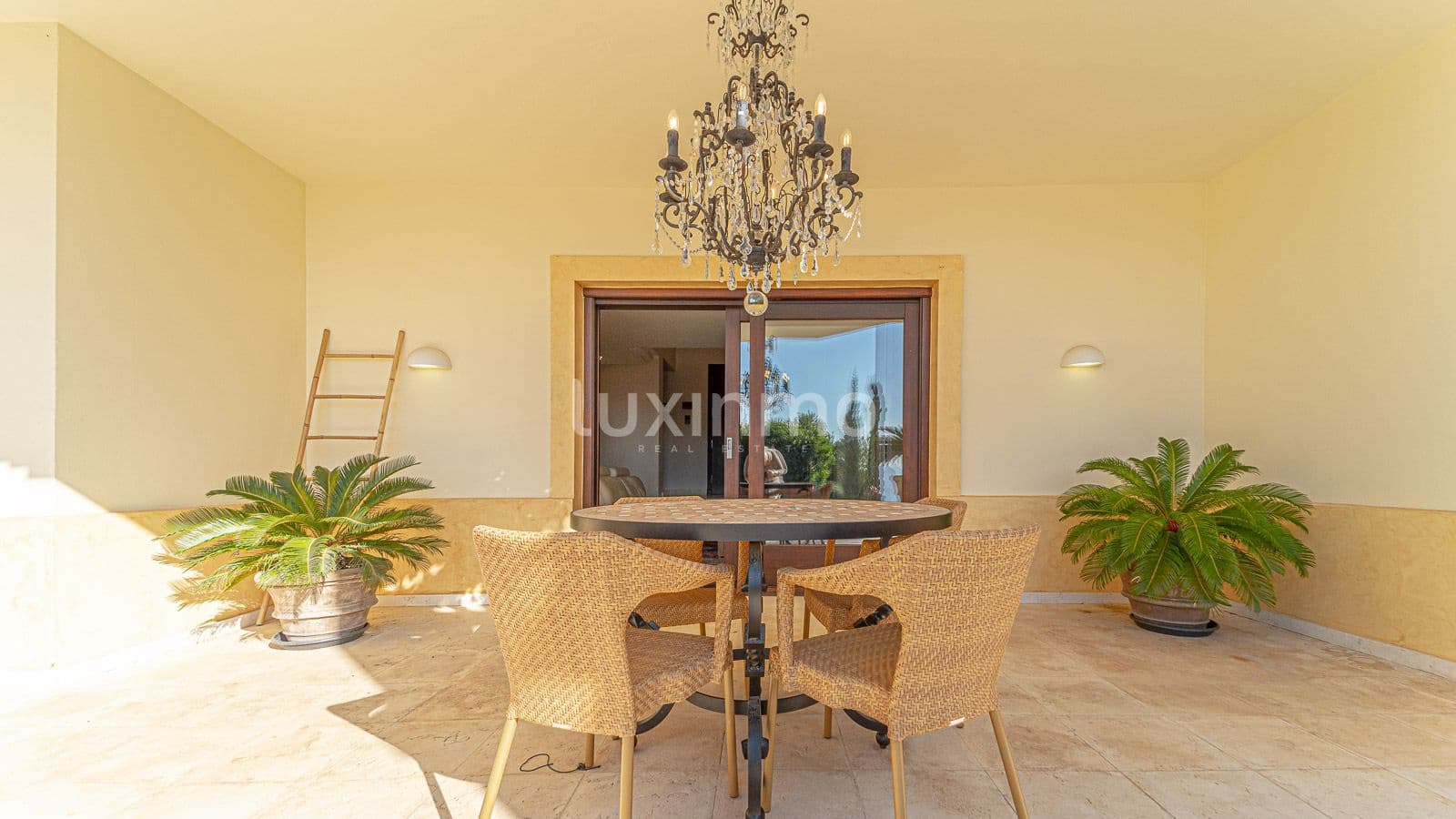 Chalet de 5 habitaciones en Altea en venta con piscina garaje - 2.450.000 € (Ref: 10079631)