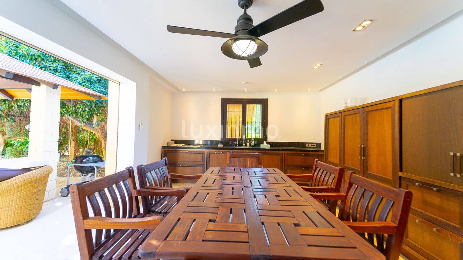 Chalet de 5 habitaciones en Altea en venta con piscina garaje - 2.450.000 € (Ref: 10079631)