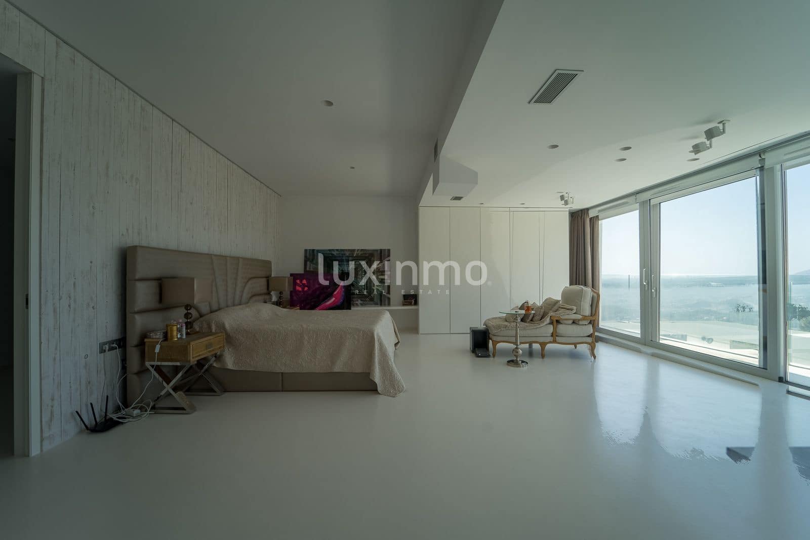 Villa/Maison de 5 chambres à louer à Altea avec piscine garage - 8 000 € (Ref: 10079632)