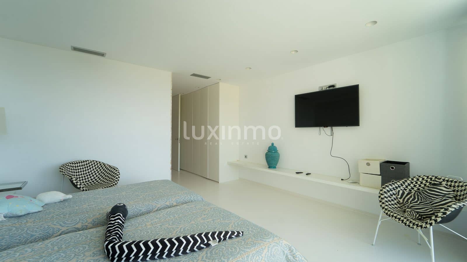 Villa/Maison de 5 chambres à louer à Altea avec piscine garage - 8 000 € (Ref: 10079632)