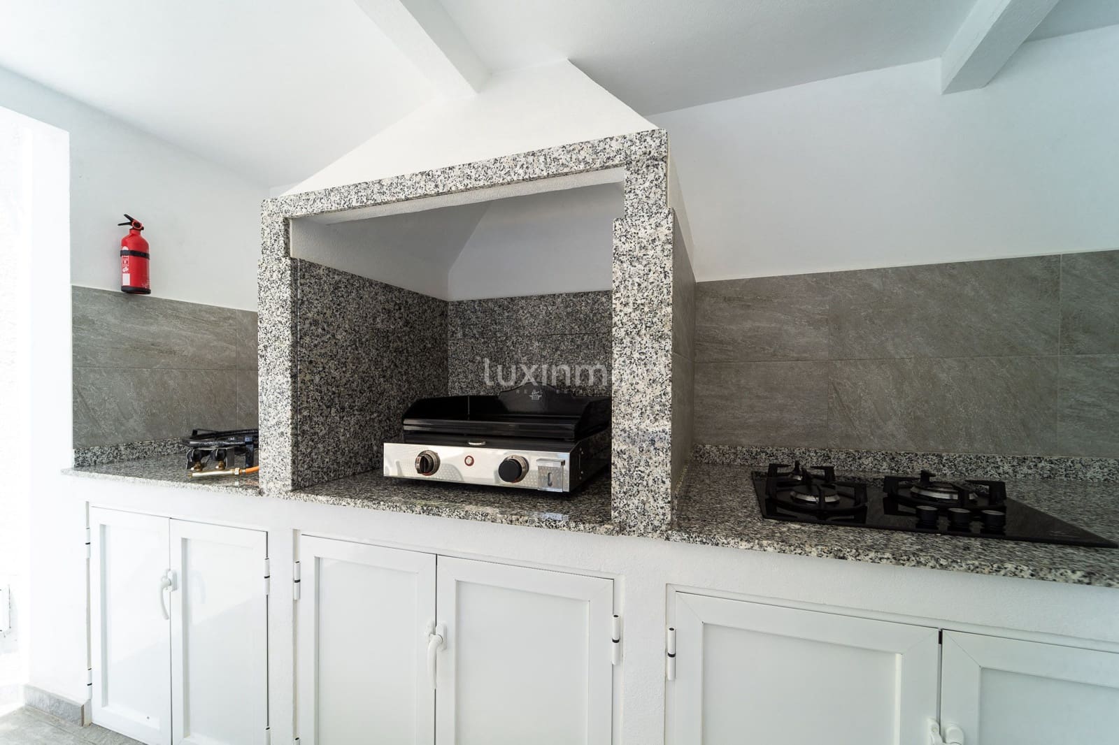 6 slaapkamer Villa te koop in Calpe / Calp met zwembad garage - € 1.165.000 (Ref: 10079633)