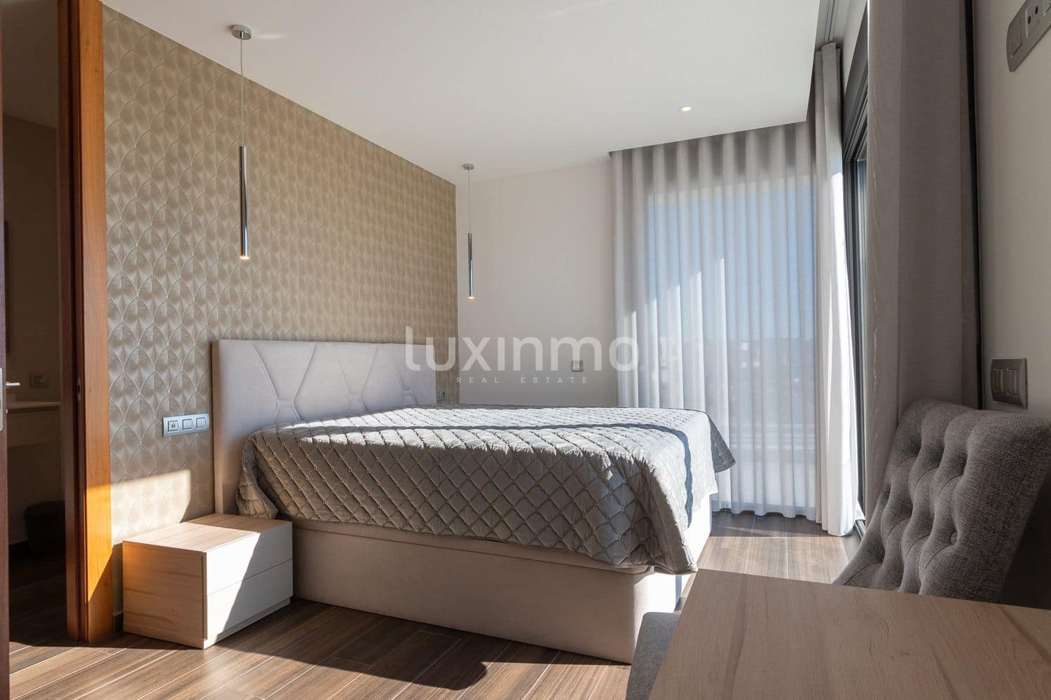 4 Zimmer Villa zu verkaufen in Finestrat mit Pool Garage - 1.590.000 € (Ref: 10079636)