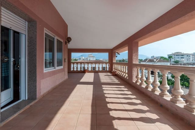 9 sypialnia Willa na sprzedaż w Albir, Alfaz del Pi / L'Alfàs del Pi z basenem garażem - 2 300 000 € (Ref: 10079643)