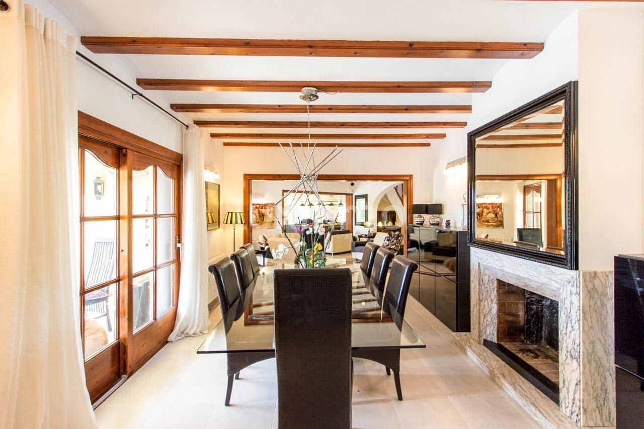4 chambre Villa/Maison à vendre à Calpe / Calp avec piscine garage - 2 250 000 € (Ref: 10079646)