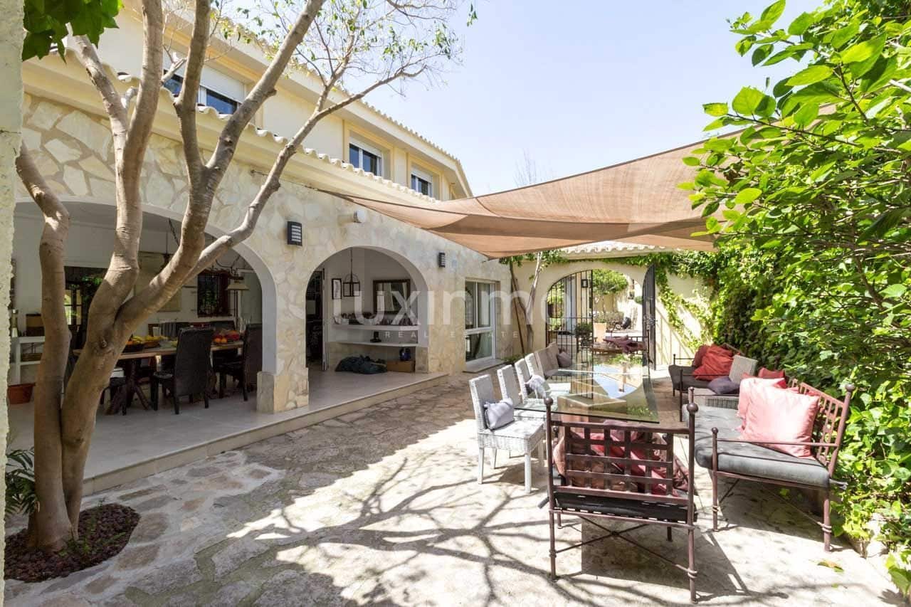 4 chambre Villa/Maison à vendre à Calpe / Calp avec piscine garage - 2 250 000 € (Ref: 10079646)