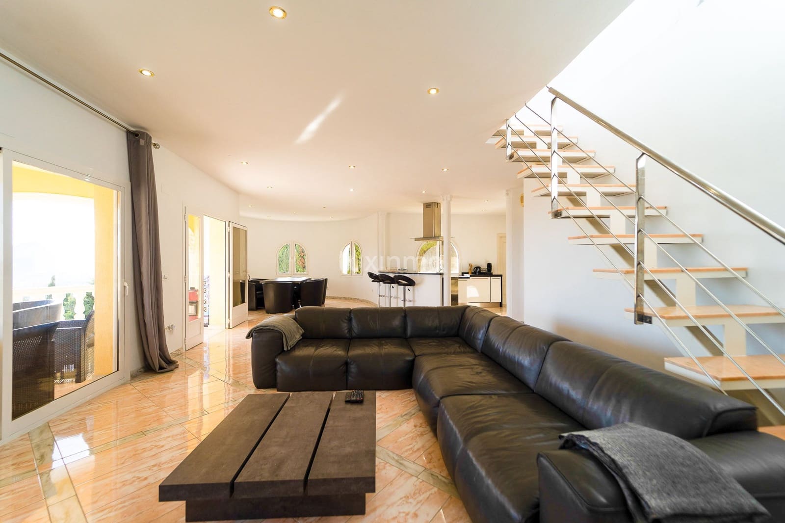 Chalet de 4 habitaciones en Calpe / Calp en venta con piscina garaje - 1.400.000 € (Ref: 10079648)