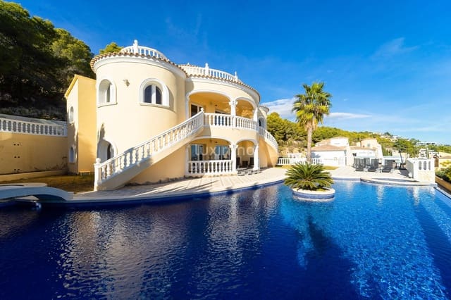 Chalet de 4 habitaciones en Cometa - Carrió, Calpe / Calp en venta con piscina garaje - 1.400.000 € (Ref: 10079648)