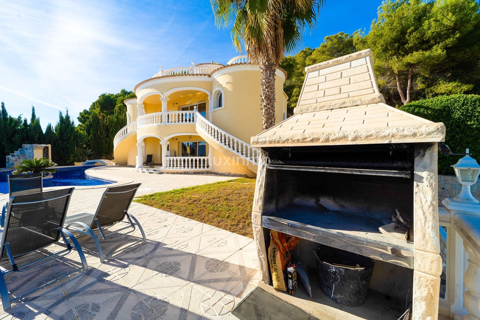 Chalet de 4 habitaciones en Calpe / Calp en venta con piscina garaje - 1.400.000 € (Ref: 10079648)