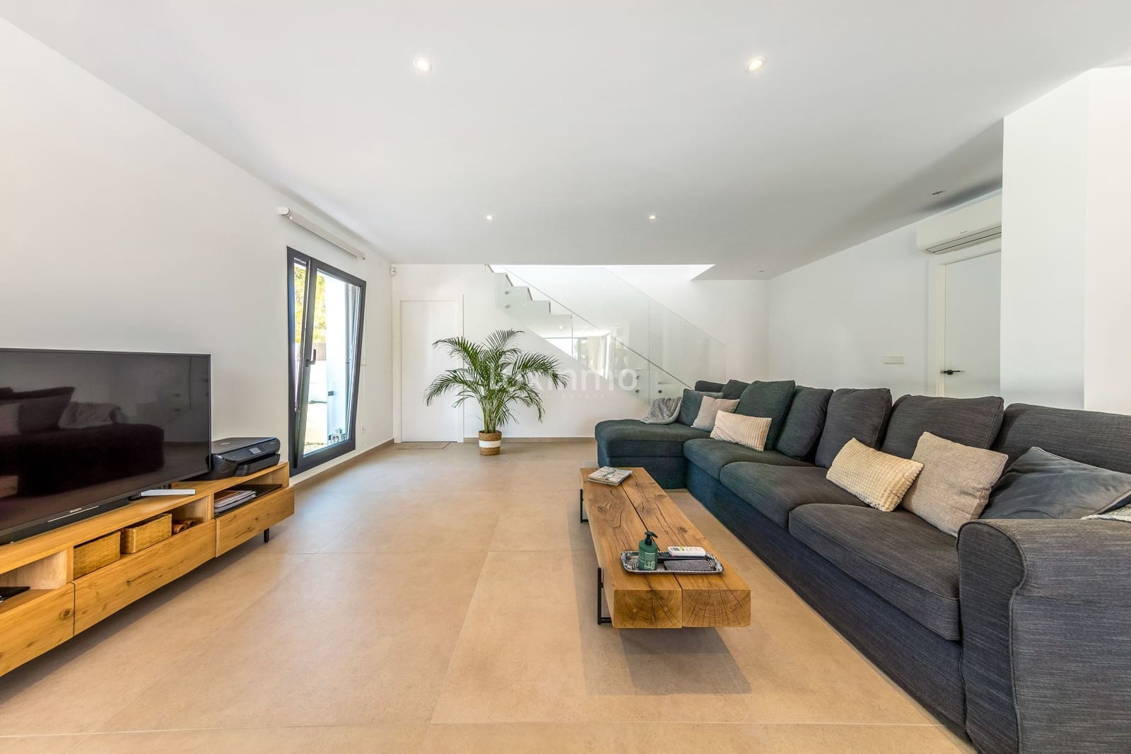 4 soveværelse Villa til salg i La Nucia med swimmingpool garage - € 1.175.000 (Ref: 10079649)