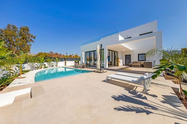 4 soveværelse Villa til salg i La Nucia med swimmingpool garage - € 1.175.000 (Ref: 10079649)