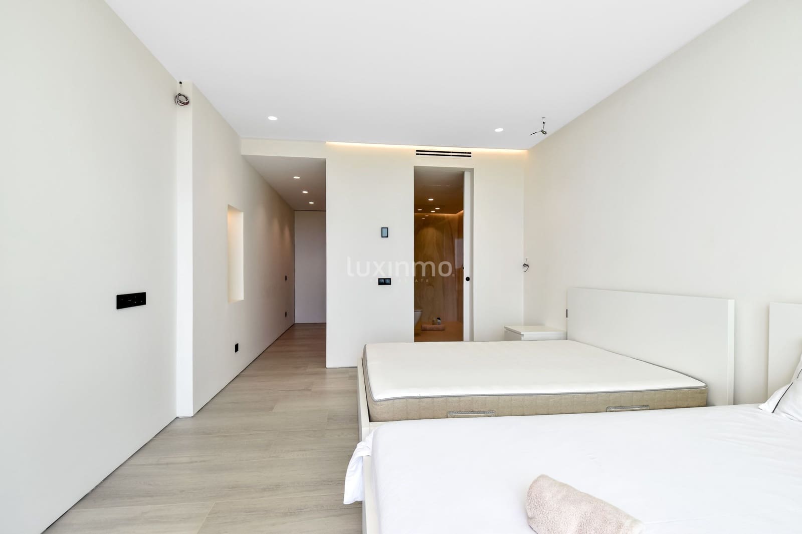 7 chambre Villa/Maison à vendre à Can Furnet avec piscine garage - 8 500 000 € (Ref: 10079657)