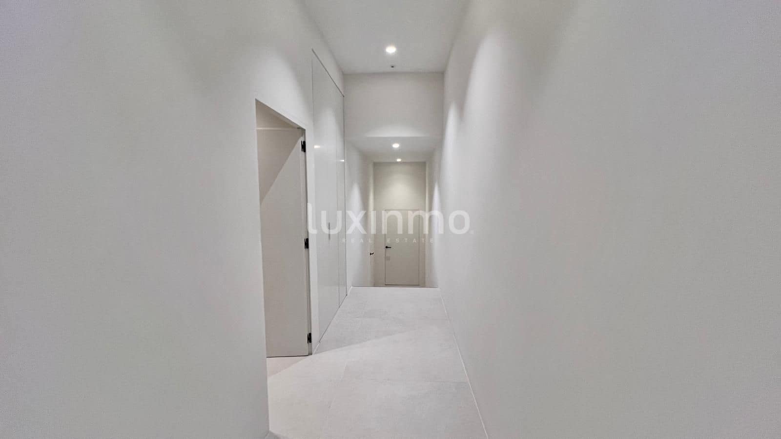 7 chambre Villa/Maison à vendre à Can Furnet avec piscine garage - 8 500 000 € (Ref: 10079657)