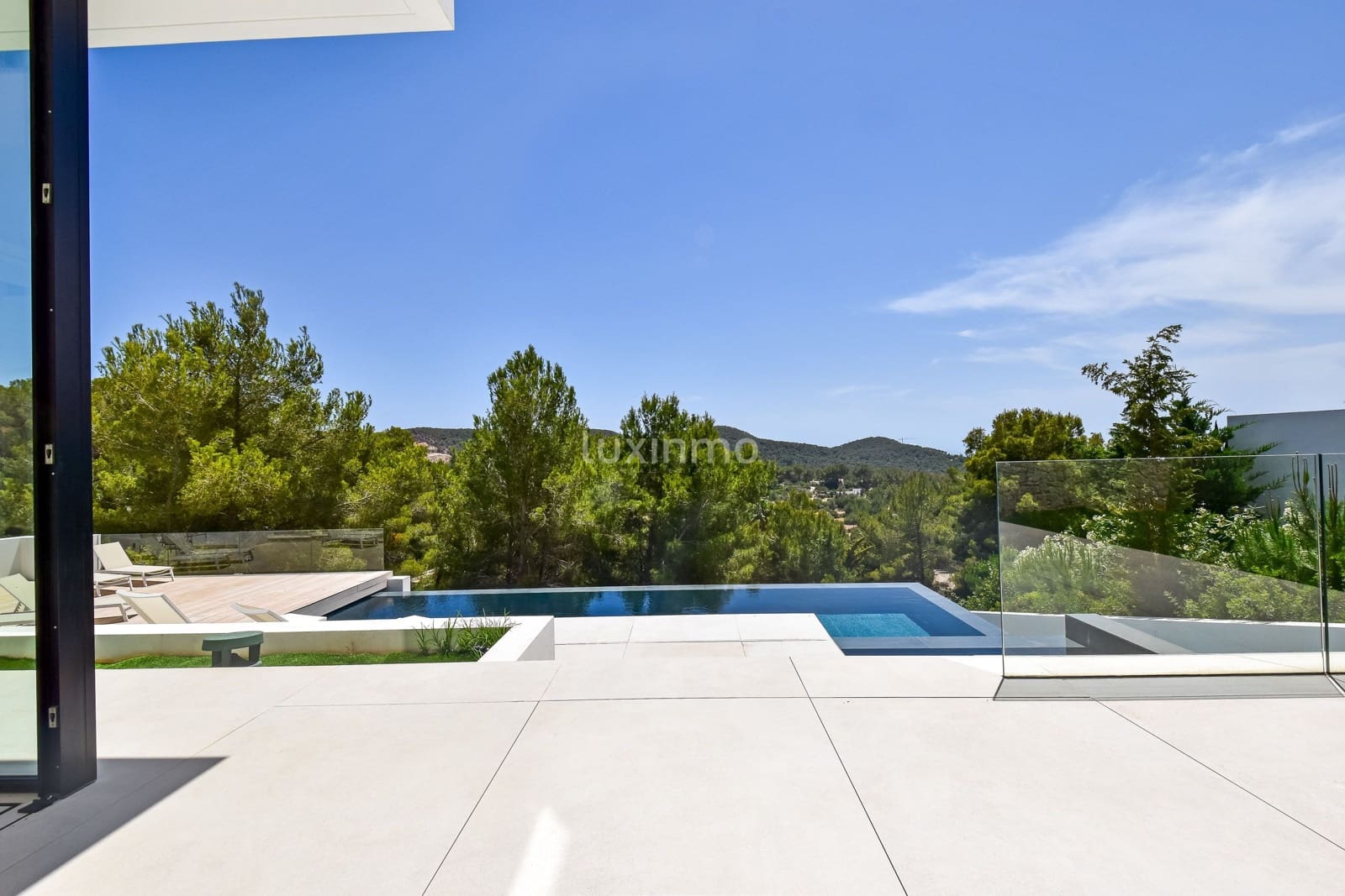 7 chambre Villa/Maison à vendre à Can Furnet avec piscine garage - 8 500 000 € (Ref: 10079657)