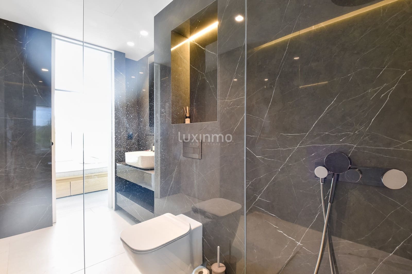 7 chambre Villa/Maison à vendre à Can Furnet avec piscine garage - 8 500 000 € (Ref: 10079657)
