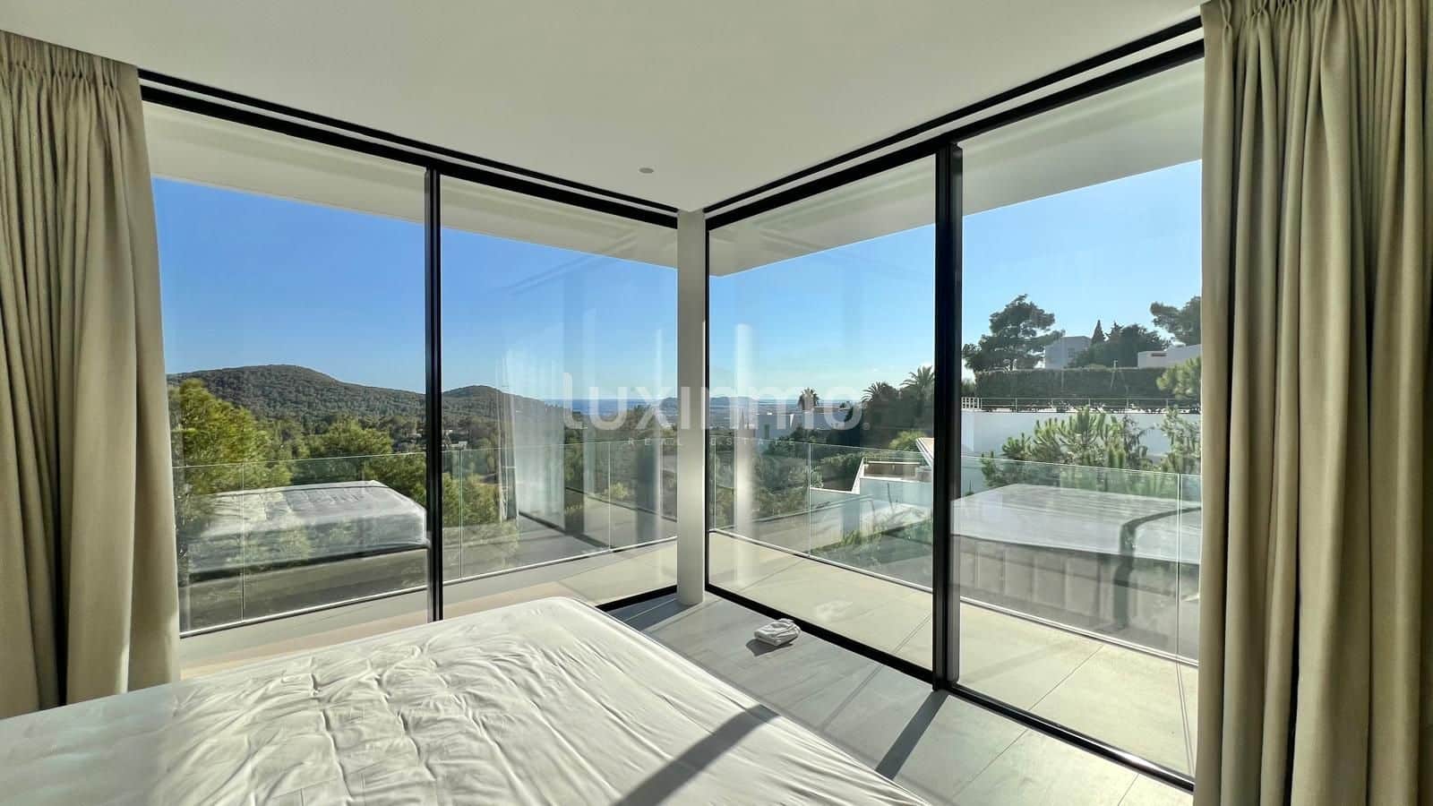 7 chambre Villa/Maison à vendre à Can Furnet avec piscine garage - 8 500 000 € (Ref: 10079657)