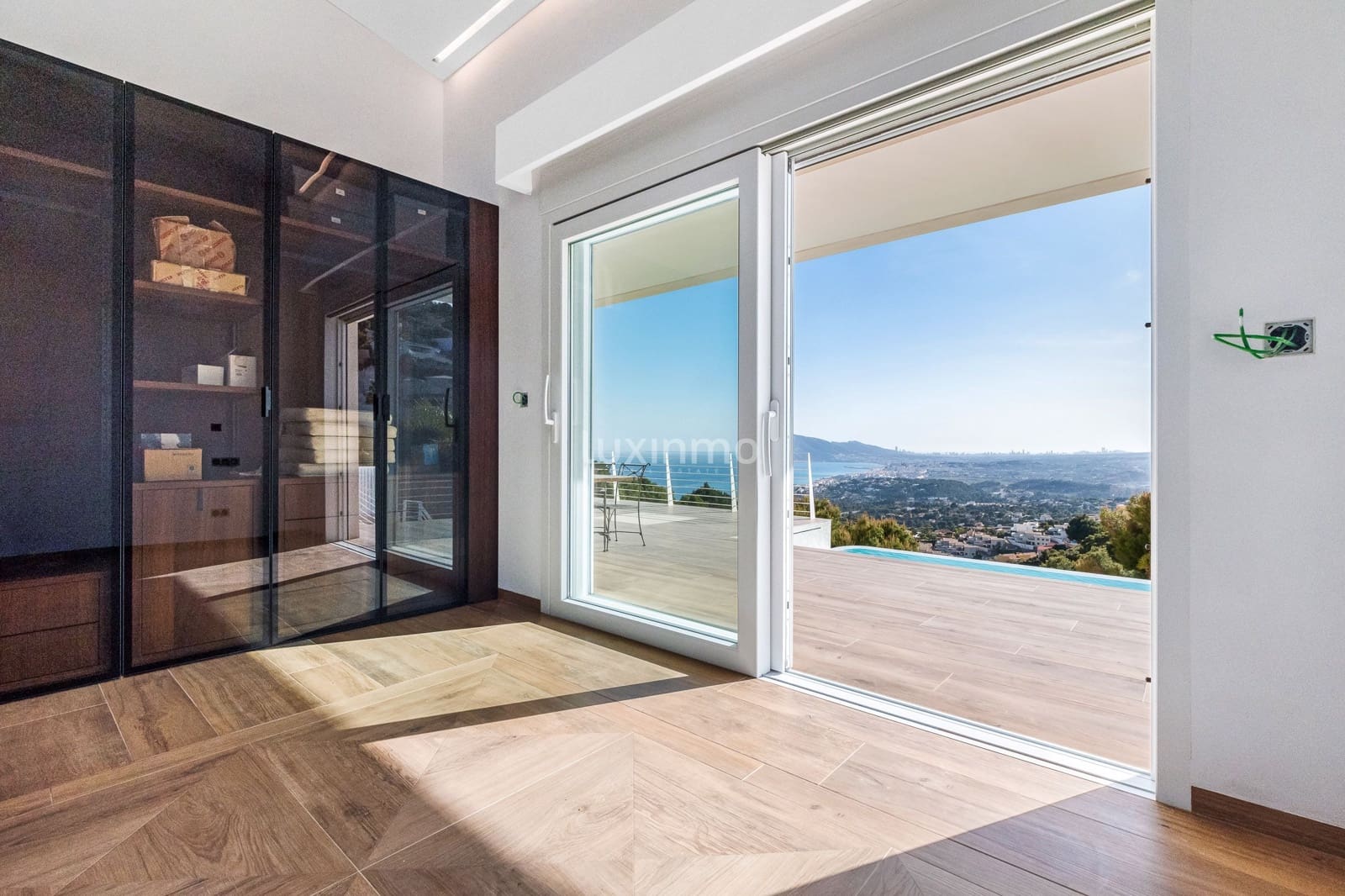 Chalet de 3 habitaciones en Altea en venta con piscina garaje - 1.750.000 € (Ref: 10079659)