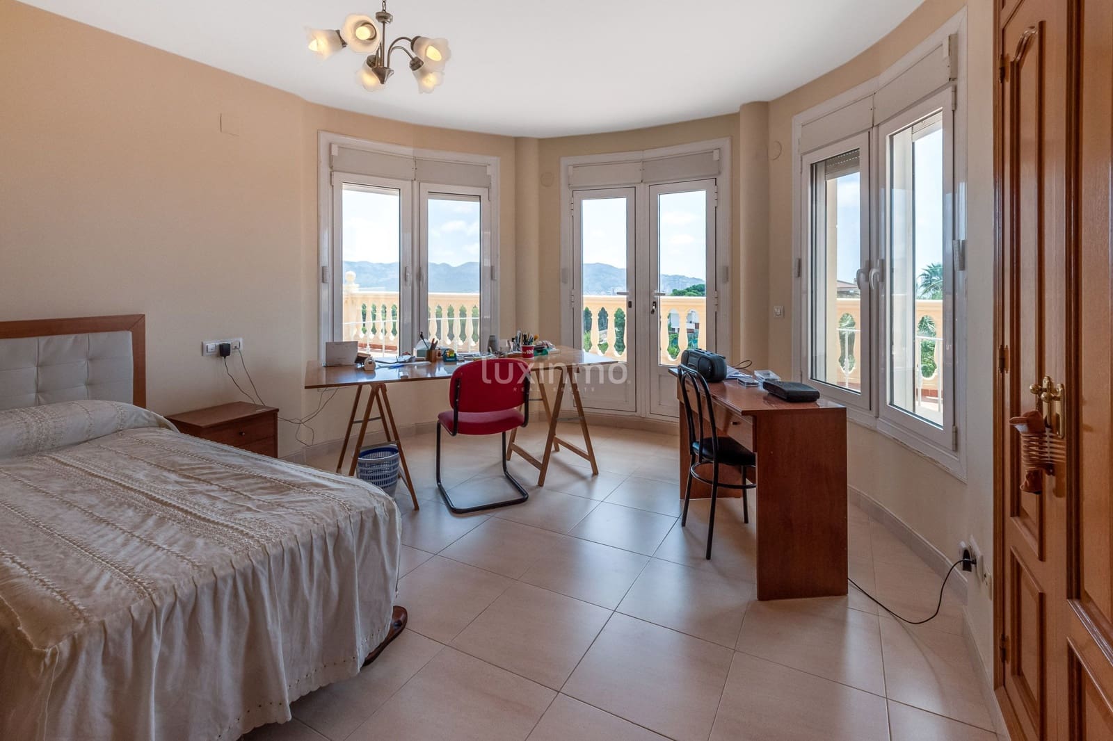 7 sovrum Villa till salu i Benidorm med pool garage - 1 635 000 € (Ref: 10079662)