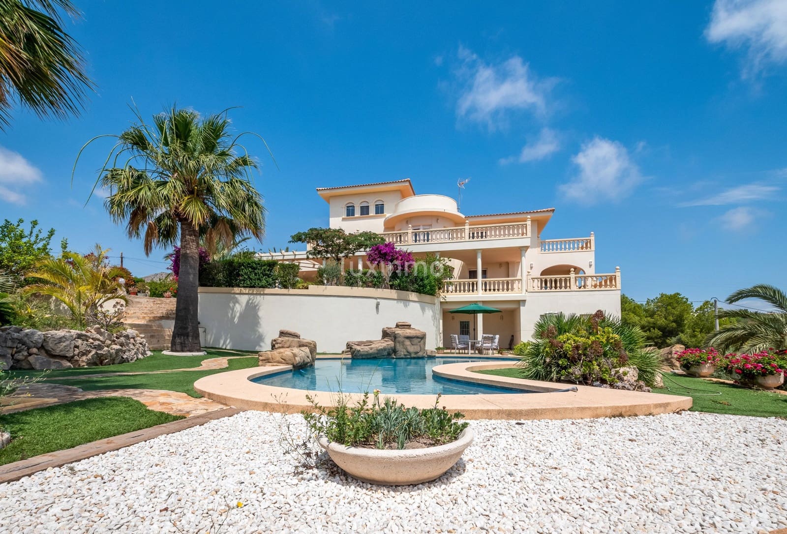 7 sovrum Villa till salu i Benidorm med pool garage - 1 635 000 € (Ref: 10079662)