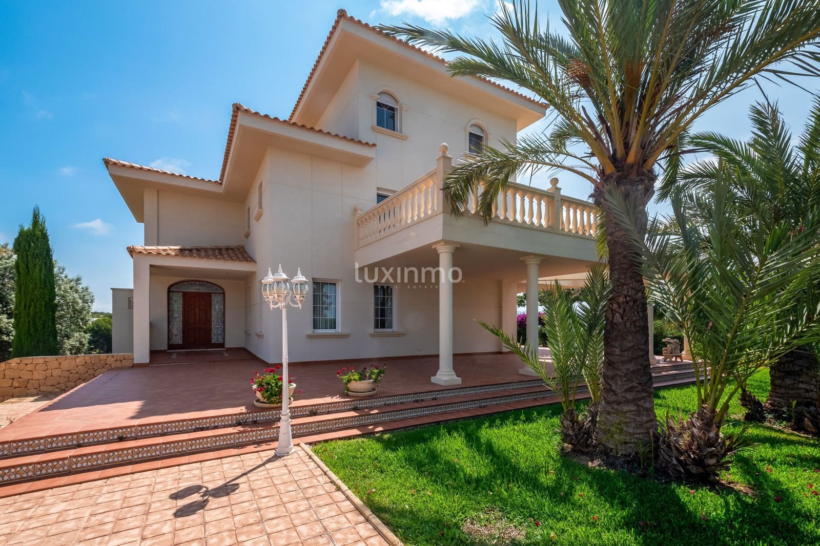 7 sovrum Villa till salu i Benidorm med pool garage - 1 635 000 € (Ref: 10079662)