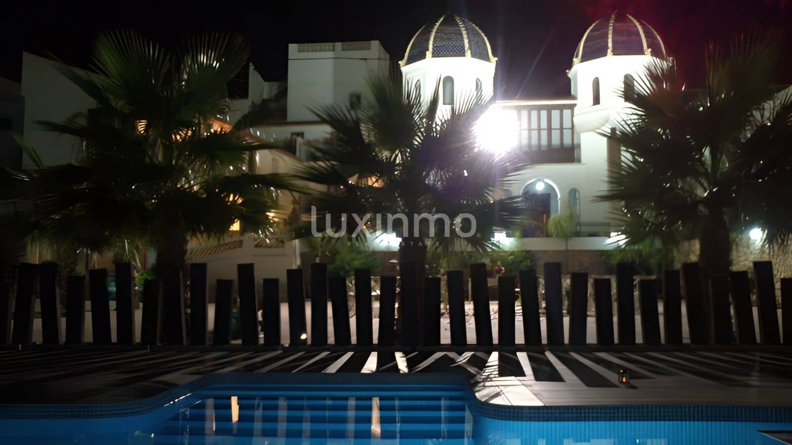 7 soverom Villa til salgs i Altea med svømmebasseng - € 1 950 000 (Ref: 10079663)