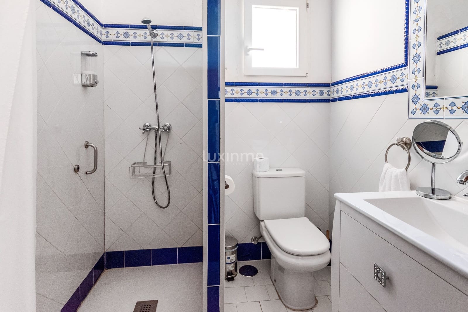 7 soverom Villa til salgs i Altea med svømmebasseng - € 1 950 000 (Ref: 10079663)