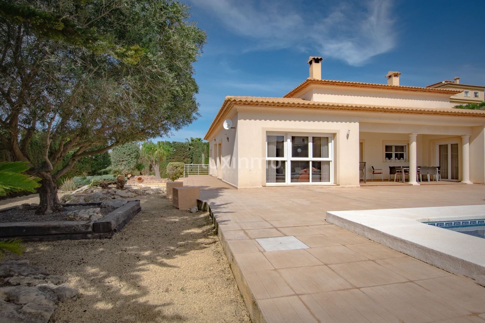 4 Zimmer Villa zu vermieten in Calpe / Calp mit Pool Garage - 4.300 € (Ref: 10079665)