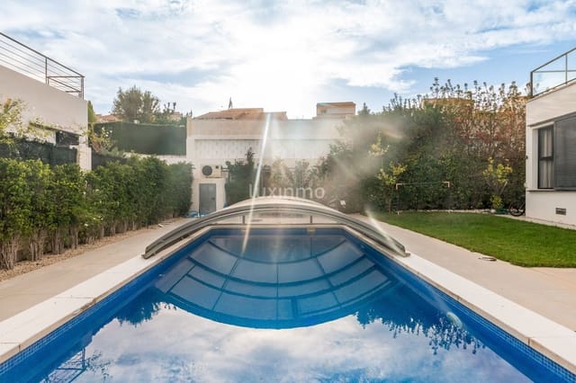 4 Zimmer Villa zu verkaufen in Polop mit Pool Garage - 895.000 € (Ref: 10079670)