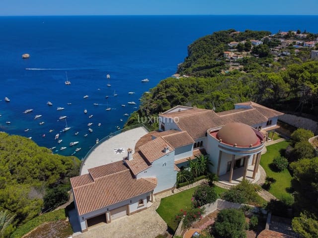 10 bedroom Villa for sale in Javea / Xàbia with pool garage - € 7,850,000 (Ref: 10079672)