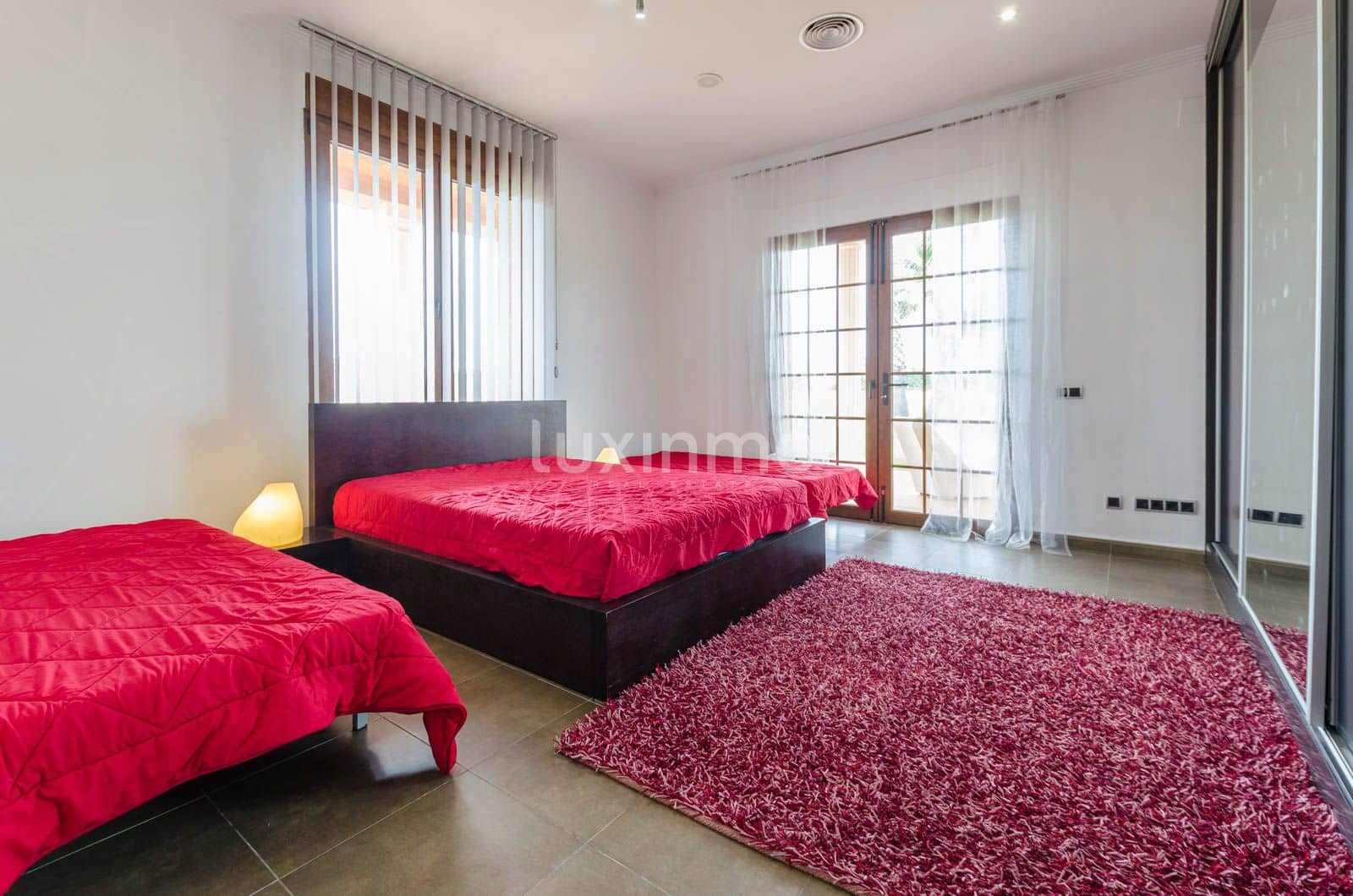5 slaapkamer Villa te koop in Denia met zwembad garage - € 1.890.000 (Ref: 10079673)