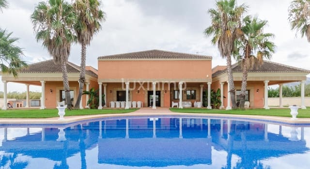 5 slaapkamer Villa te koop in Dénia met zwembad garage - € 1.890.000 (Ref: 10079673)