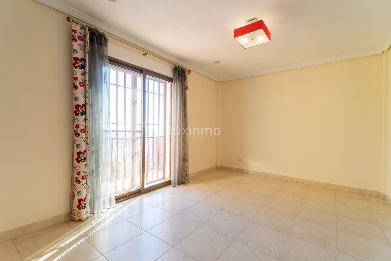 Chalet de 6 habitaciones en Altea en venta con piscina garaje - 1.800.000 € (Ref: 10079675)