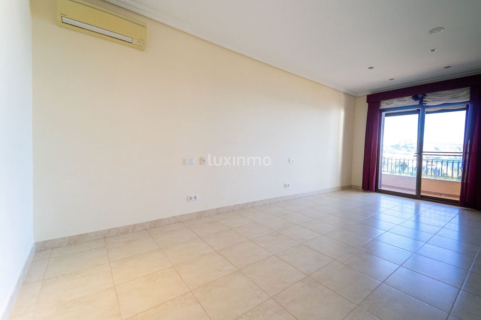 Chalet de 6 habitaciones en Altea en venta con piscina garaje - 1.800.000 € (Ref: 10079675)