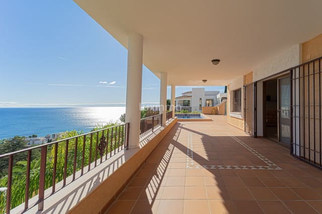 Chalet de 6 habitaciones en Altea en venta con piscina garaje - 1.800.000 € (Ref: 10079675)