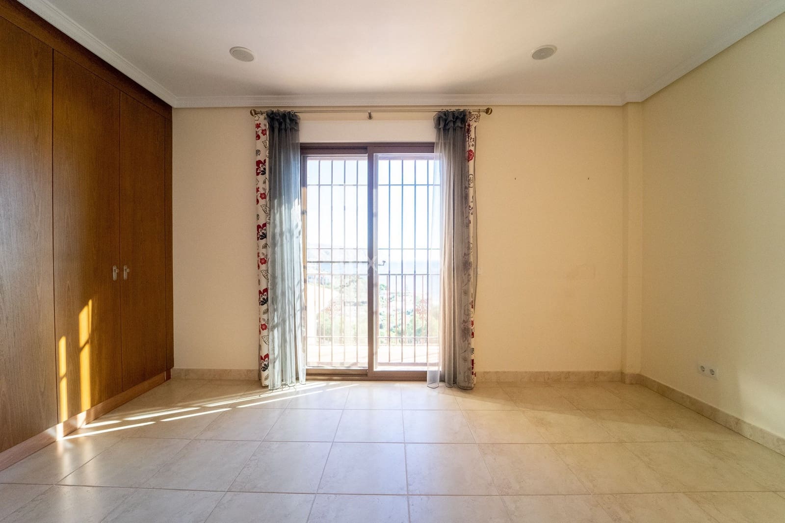 Chalet de 6 habitaciones en Altea en venta con piscina garaje - 1.800.000 € (Ref: 10079675)
