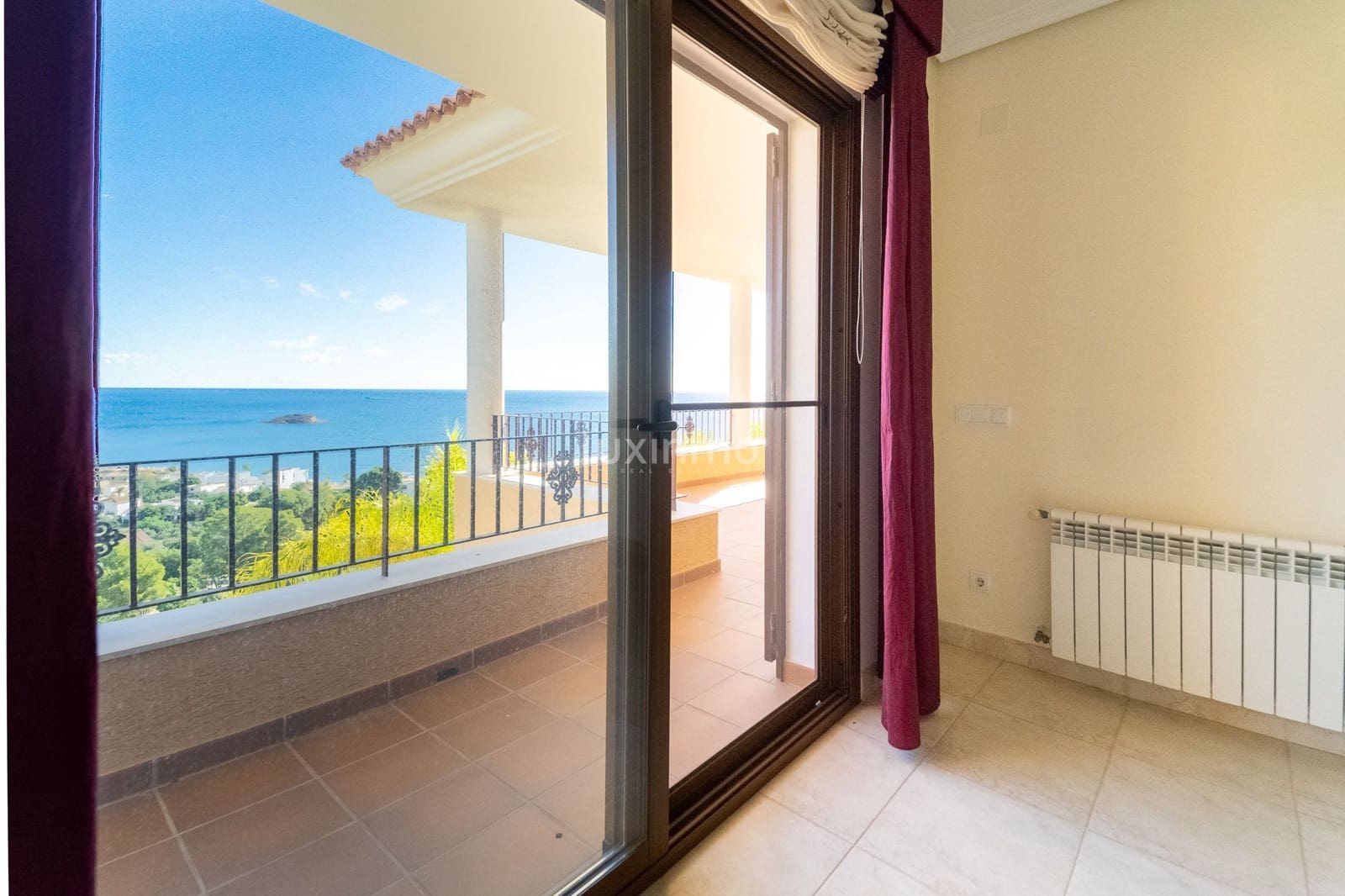 Chalet de 6 habitaciones en Altea en venta con piscina garaje - 1.800.000 € (Ref: 10079675)