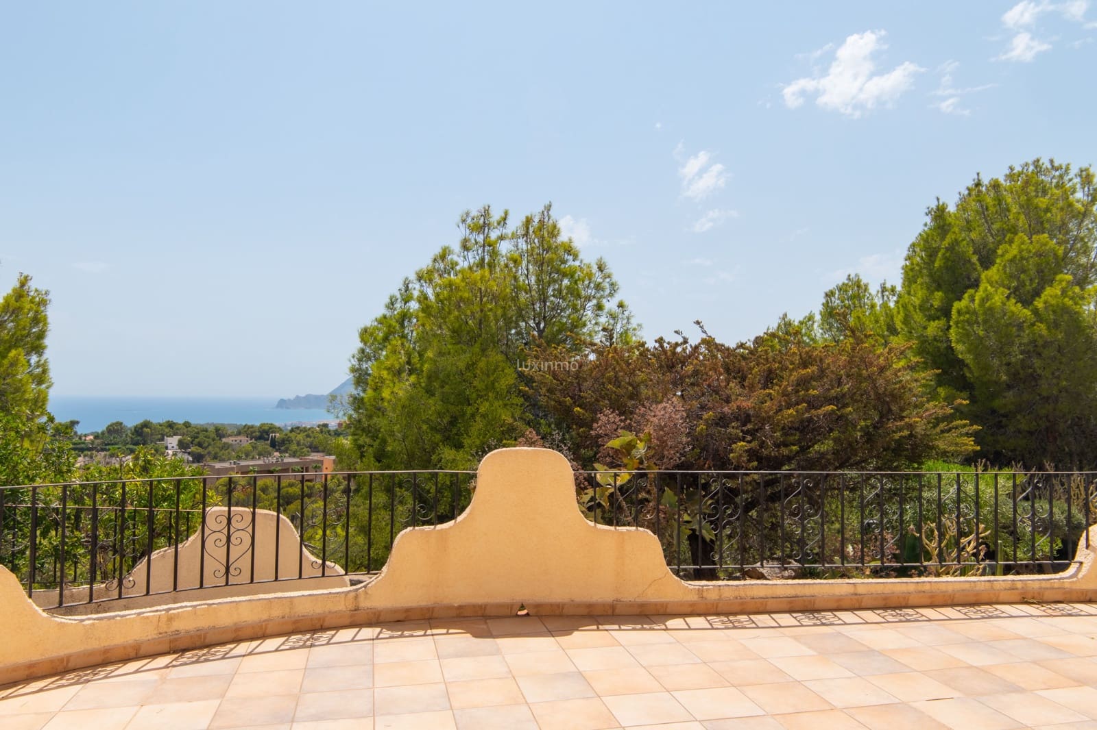 Chalet de 4 habitaciones en Altea en venta con piscina garaje - 1.520.000 € (Ref: 10079676)