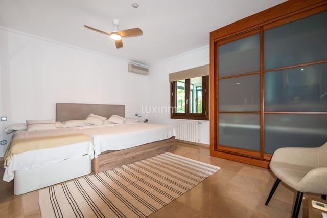 5 quarto Moradia para venda em Rincón de Loix, Benidorm com piscina garagem - 1 700 000 € (Ref: 10079679)