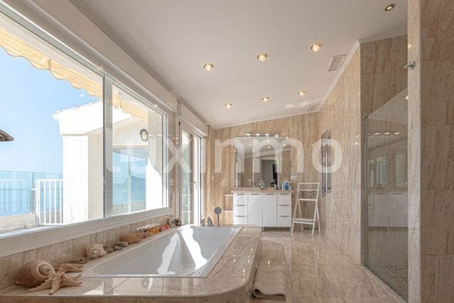 4 bedroom Penthouse for sale in Altea with pool garage - € 2,500,000 (Ref: 10079682)