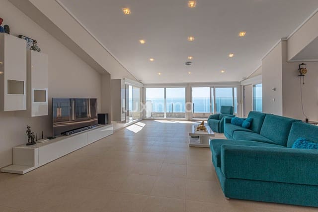 4 bedroom Penthouse for sale in Altea with pool garage - € 2,500,000 (Ref: 10079682)