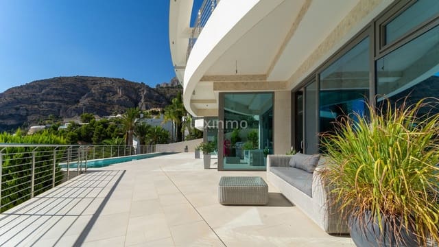 Chalet de 5 habitaciones en Altea en venta con piscina garaje - 2.650.000 € (Ref: 10079684)