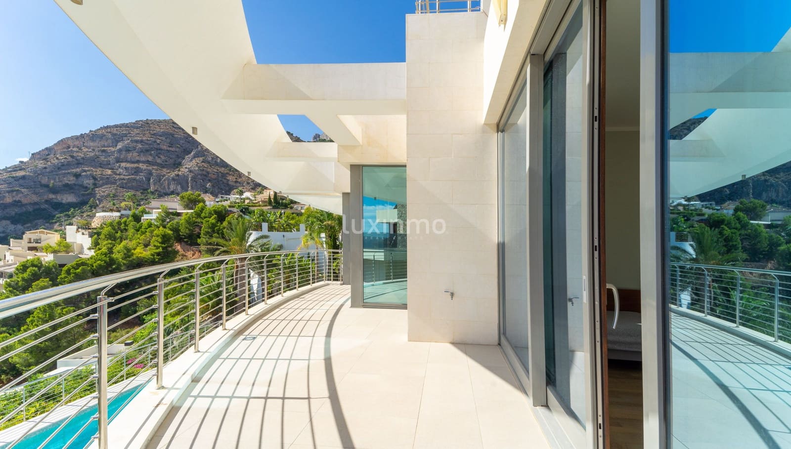 Chalet de 5 habitaciones en Altea en venta con piscina garaje - 2.650.000 € (Ref: 10079684)