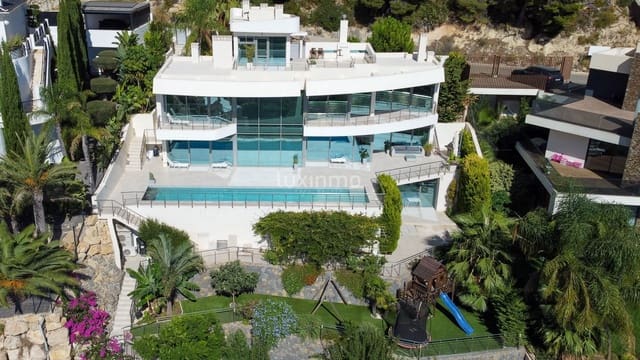 Chalet de 5 habitaciones en Altea en venta con piscina garaje - 2.650.000 € (Ref: 10079684)